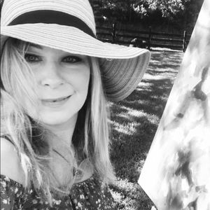 Meet Your Posher, Heather!